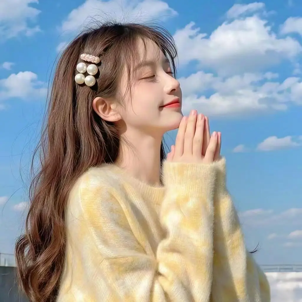 百花视频主编张晓雯个人照片